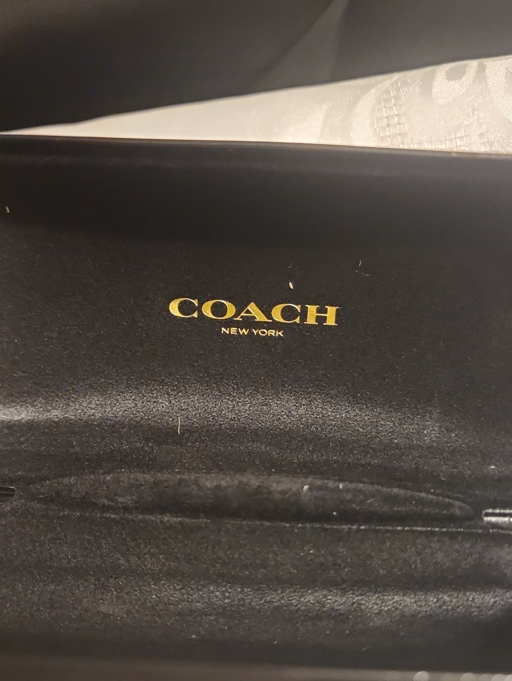 Coach Green Square Sunglasses NIB - Picture 6 of 8